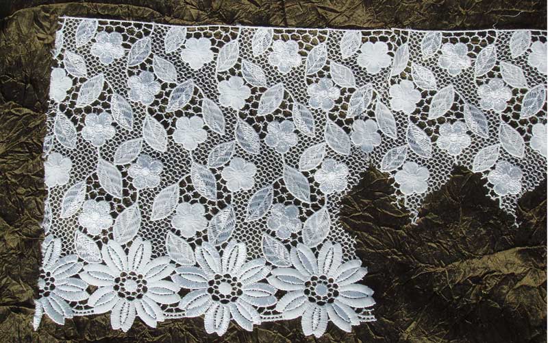 guipurespitze annaehen 1